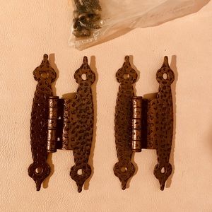 $3/20 Copper cabinet hinges set of 2